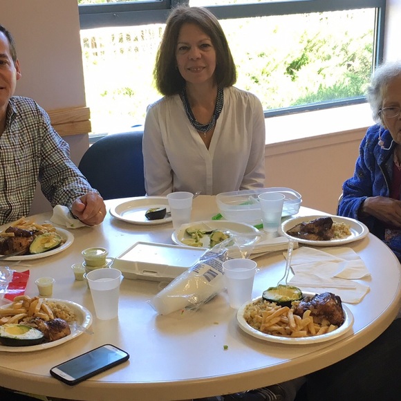 Meet your Posher, Bettina - Picture 1 of 1